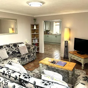 https://the-old-barn-bramble-farm-cottages.tophotelsbath.com