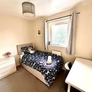 Three Bedroom House Edinburgh