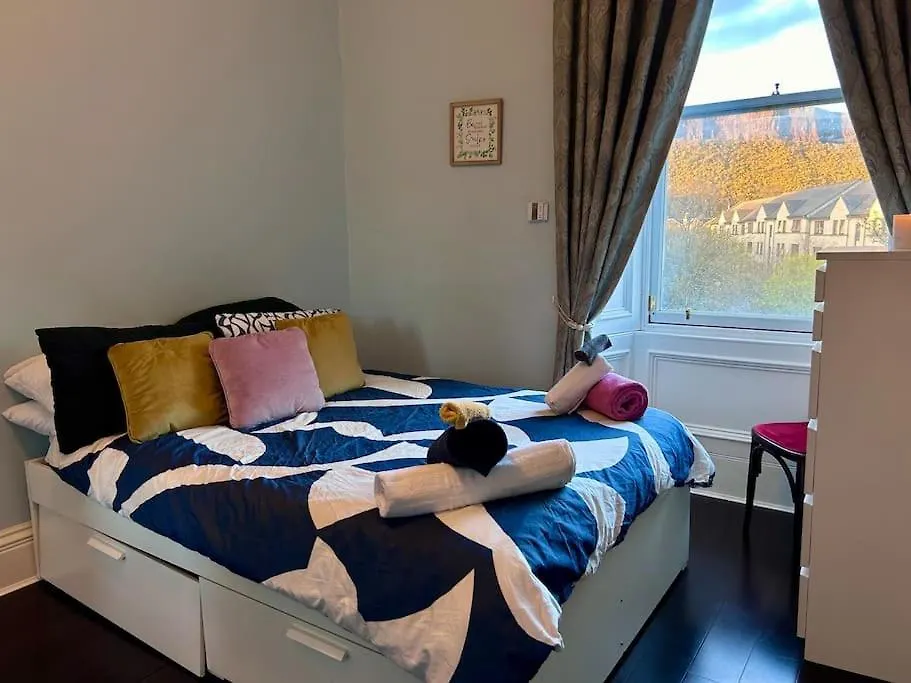 Apartment Edinburghs Arthurs Seat View